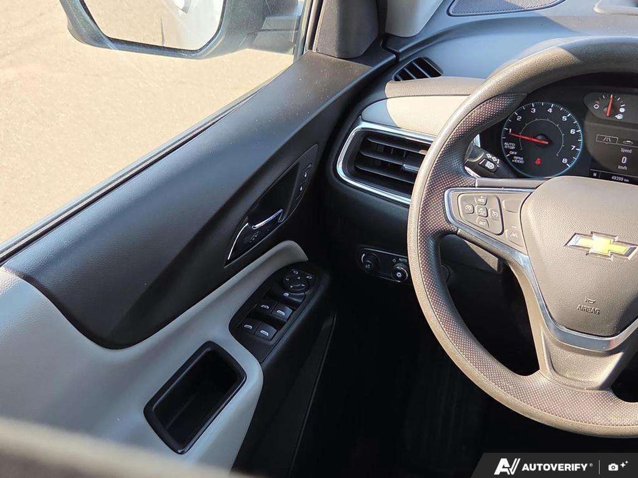 2024 Chevrolet Equinox LS AWD   WELL MAINTAINED   OFF LEASE   NO CLAIMS Photo