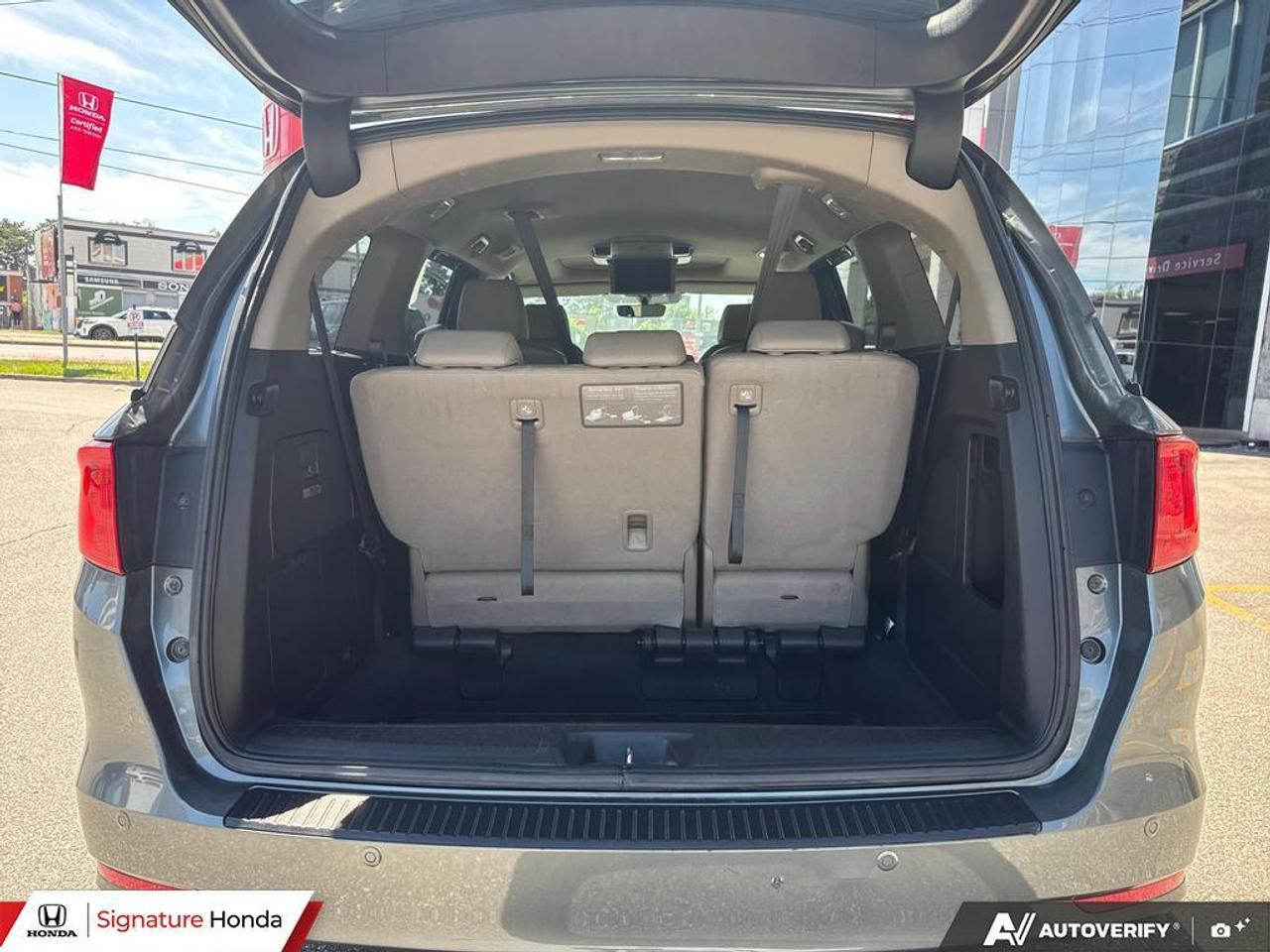 2019 Honda Odyssey Touring Photo