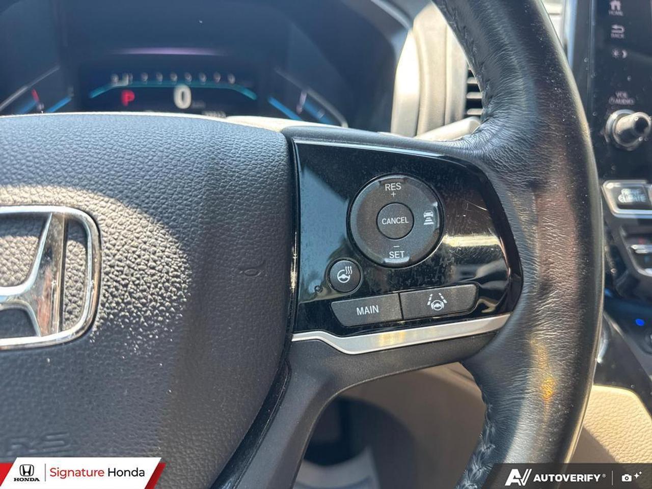 2019 Honda Odyssey Touring Photo