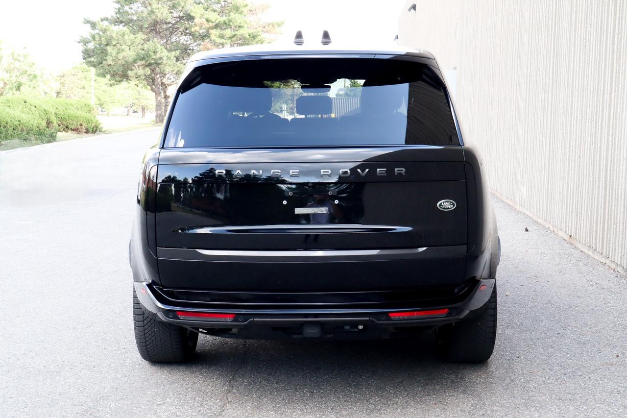 2023 Land Rover Range Rover  Photo3