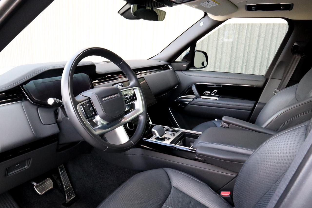 2023 Land Rover Range Rover  Photo