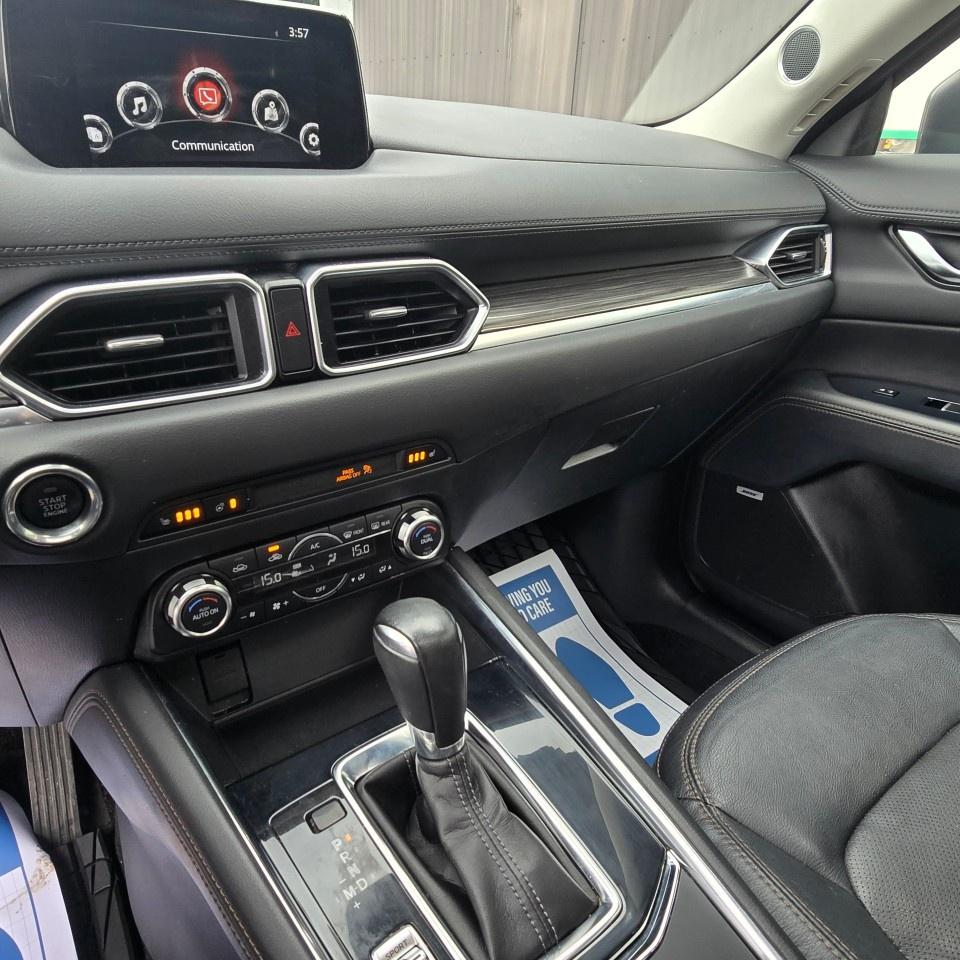 2017 Mazda CX-5 AWD 4dr Auto GT Photo
