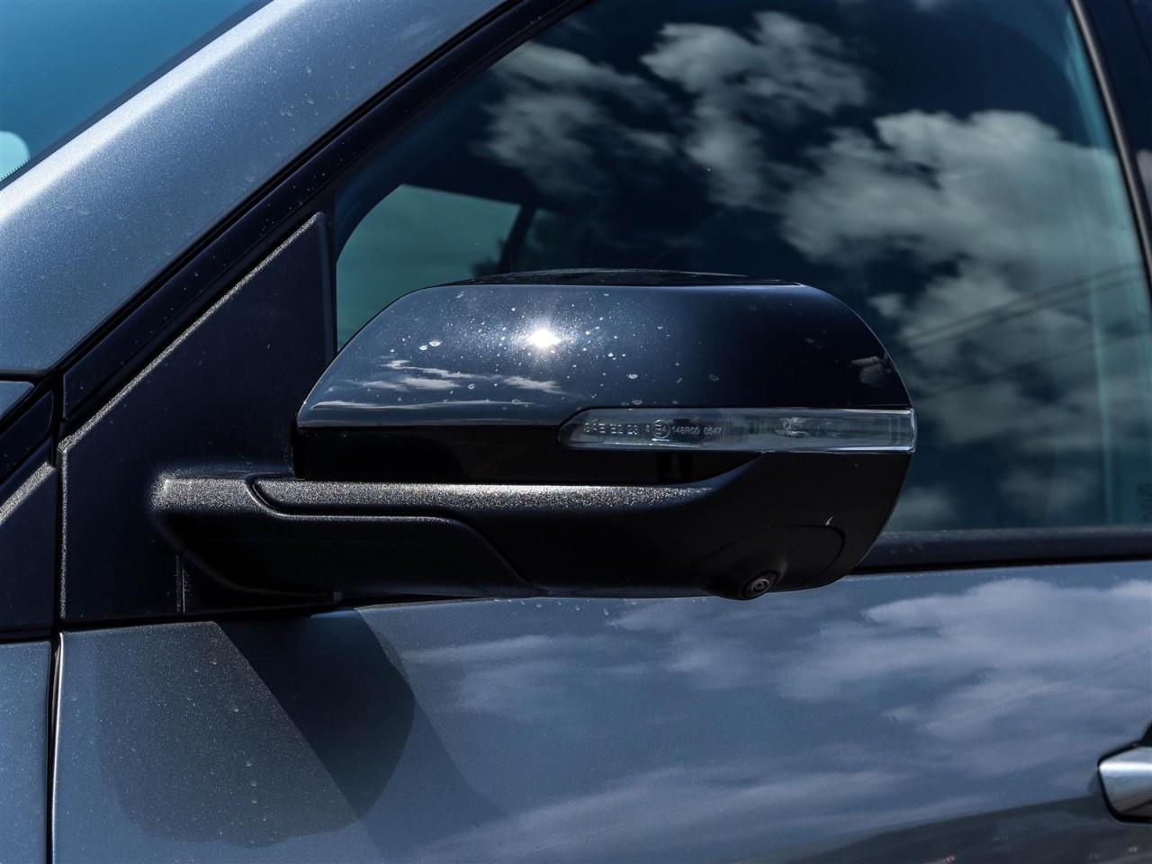 2026 Chevrolet Traverse AWD 4dr LT Photo