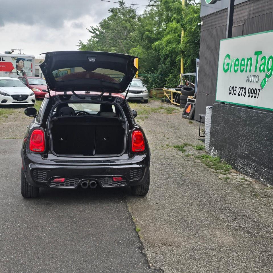 2017 MINI Cooper Hardtop 3dr HB John Cooper Works Photo