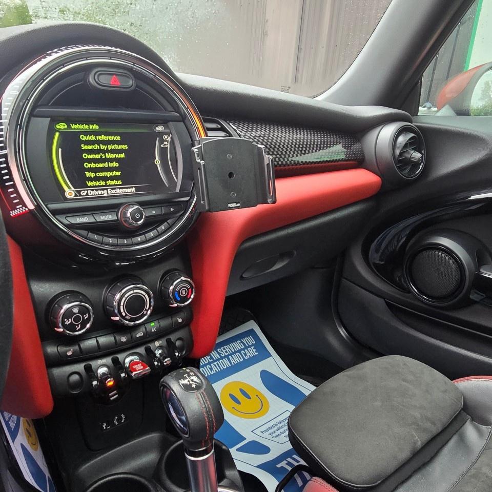 2017 MINI Cooper Hardtop 3dr HB John Cooper Works Photo