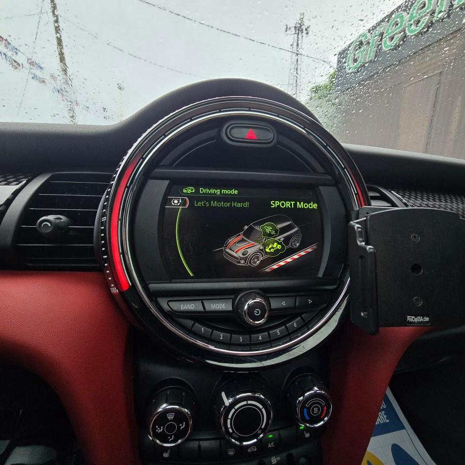 2017 MINI Cooper Hardtop 3dr HB John Cooper Works Photo