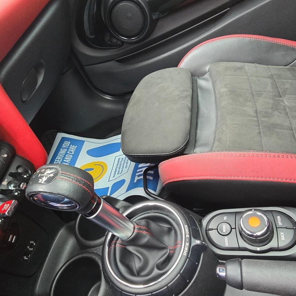 2017 MINI Cooper Hardtop 3dr HB John Cooper Works Photo