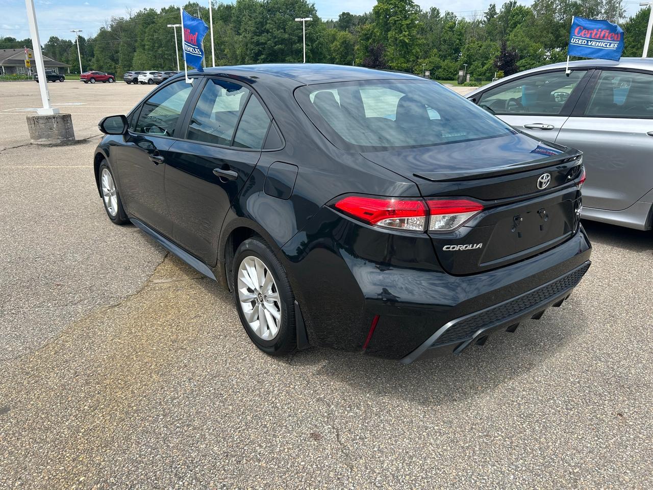 2022 Toyota Corolla SE 4dr Sedan Photo3
