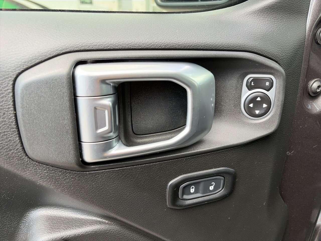 2019 Jeep Wrangler JL Unlimited Sport Remote Start   Side Steps   Rea Photo
