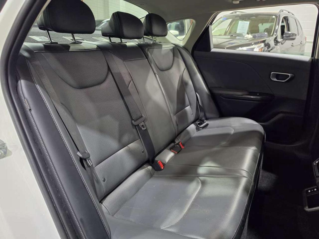 2025 Kia K4 EX+ NO ACCIDENT ONE OWNER ONTARI VEHICLE LEATHER SUNROOF Photo