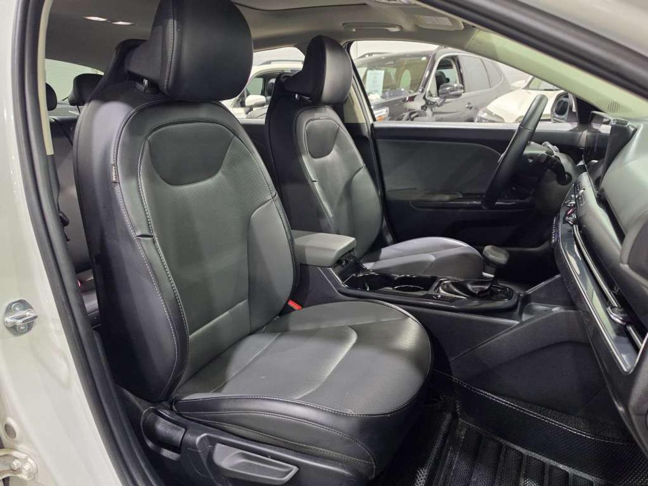 2025 Kia K4 EX+ NO ACCIDENT ONE OWNER ONTARI VEHICLE LEATHER SUNROOF Photo
