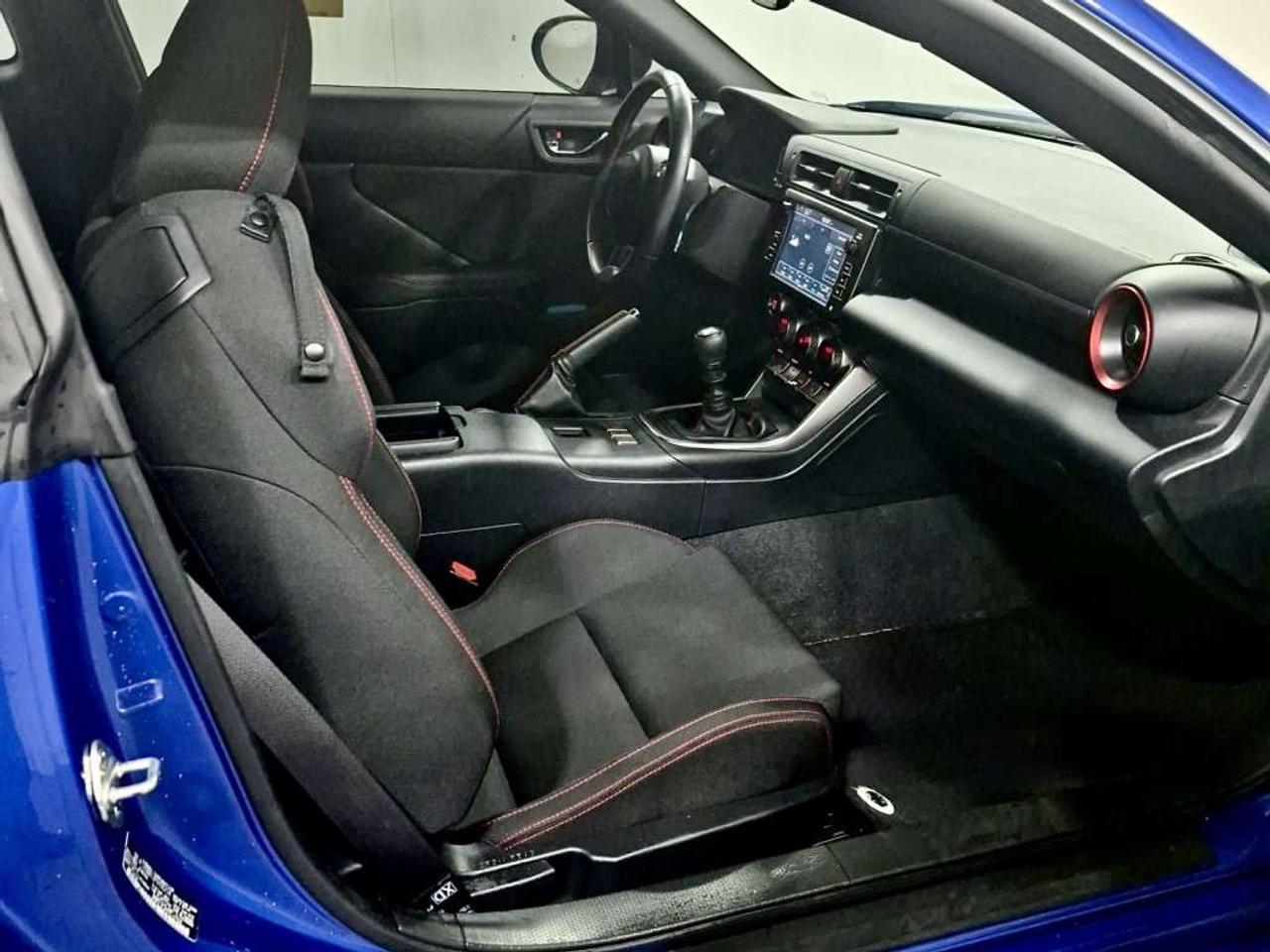 2023 Subaru BRZ SPORT 6spd Manual ONTARIO VEHICLE ONE OWNER EXCELLENT SERVICE RECORD PUSH START Photo