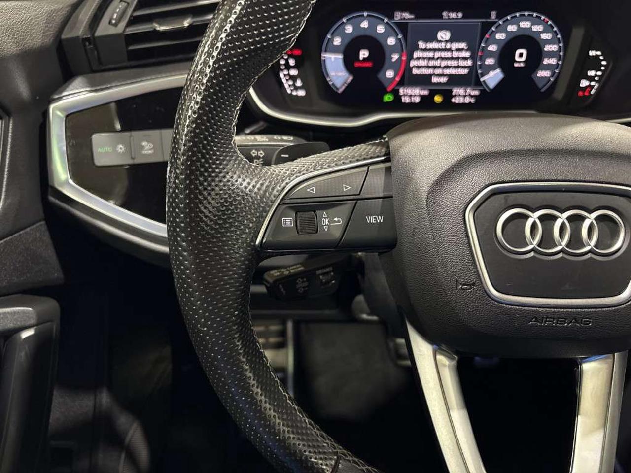 2023 Audi Q3 PROGRESSIVE L45 TFSI QUATTRO LOW KM EXCELLENT SERVICE RECORDS PUSH START SUNROOF LEATHER Photo