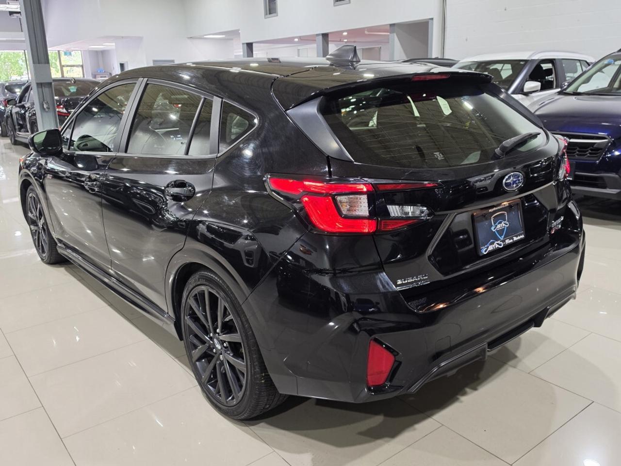 2024 Subaru Impreza RS HB EYESIGHT TECHOLOGY ONTARIO VEHICLE ONE OWNER Photo