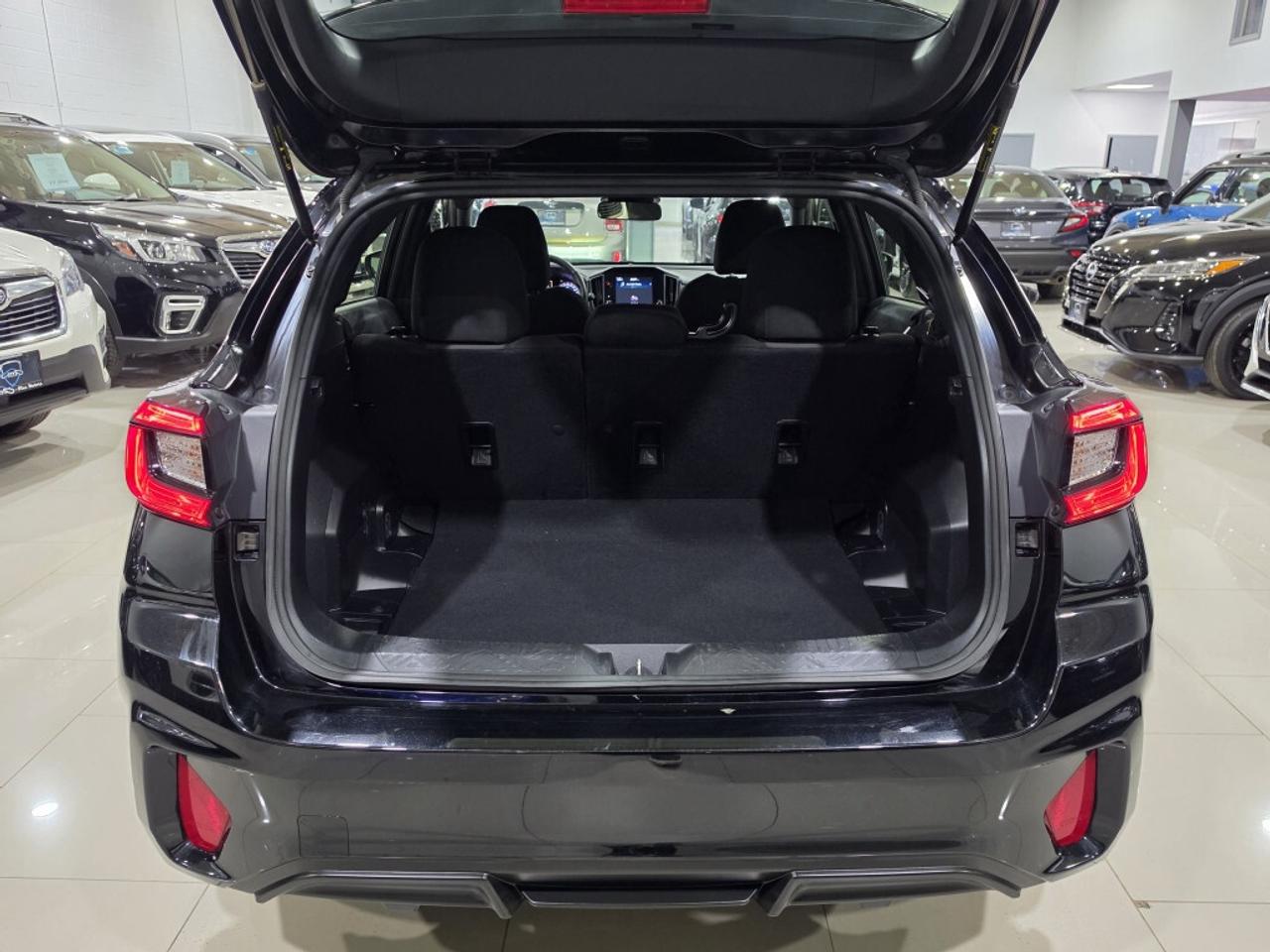 2024 Subaru Impreza RS HB EYESIGHT TECHOLOGY ONTARIO VEHICLE ONE OWNER Photo