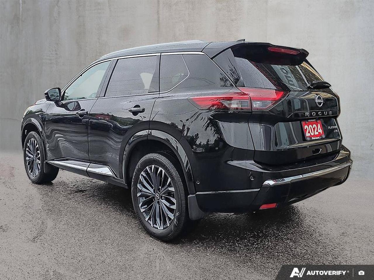 2024 Nissan Rogue Platinum AWD | 360 View Camera | Apple Car Play | Android Auto | Photo