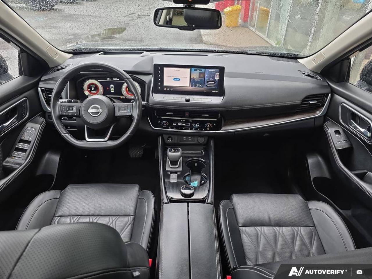 2024 Nissan Rogue Platinum AWD | 360 View Camera | Apple Car Play | Android Auto | Photo
