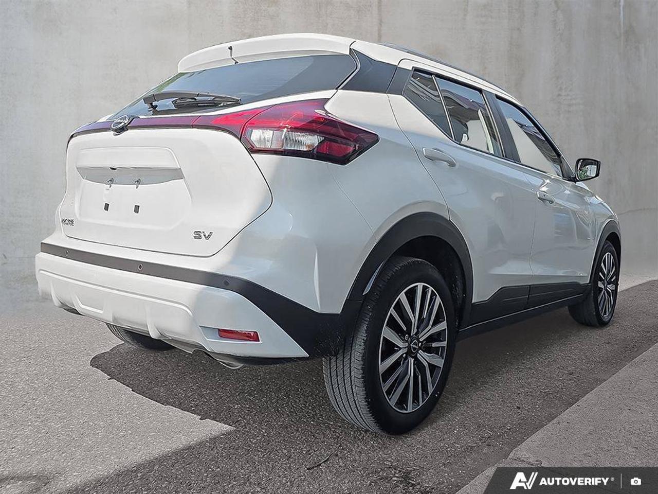 2024 Nissan Kicks SV | Apple Car Play | Android Auto | Heated Seats | Photo