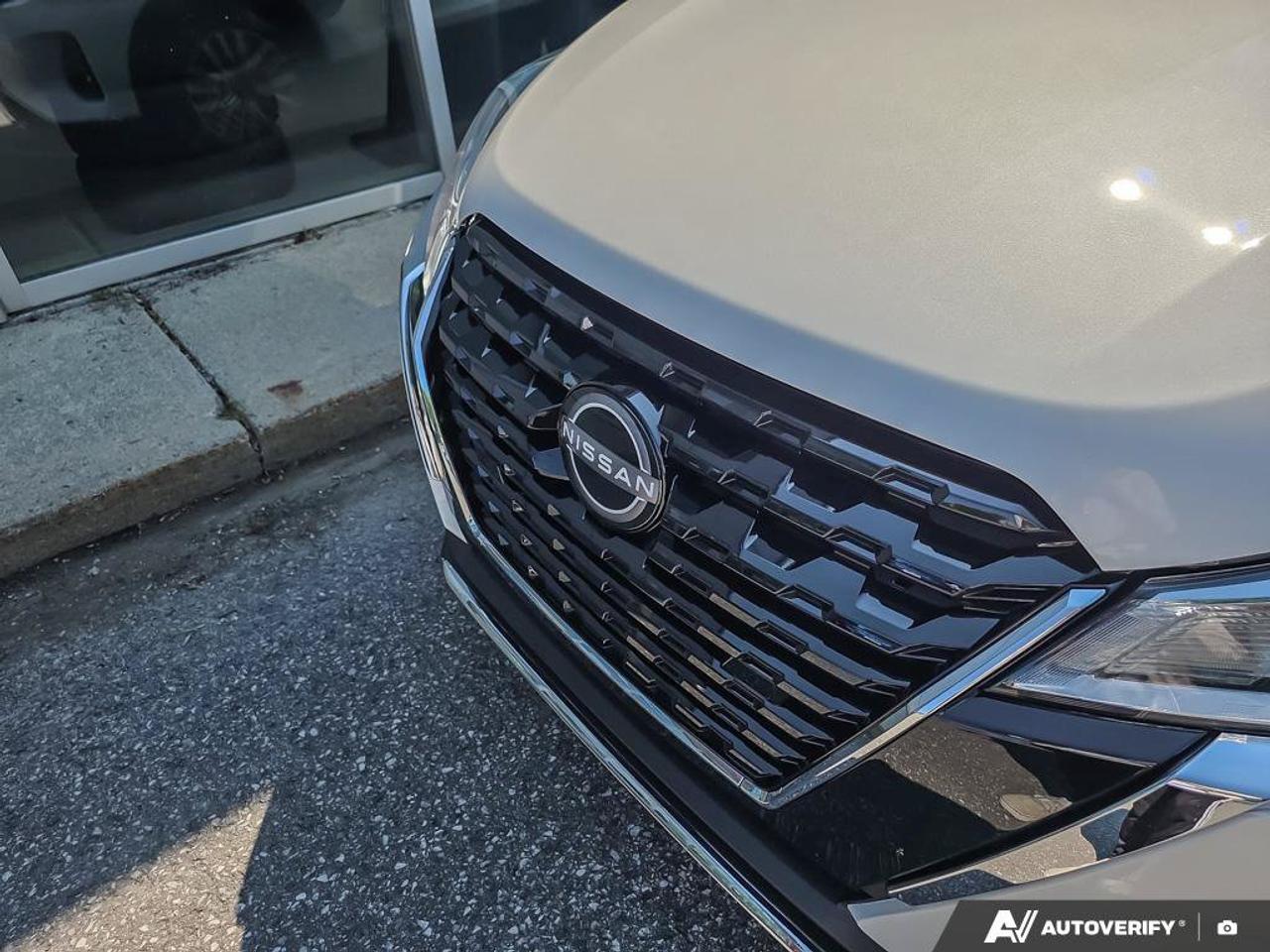 2024 Nissan Kicks SV | Apple Car Play | Android Auto | Heated Seats | Photo