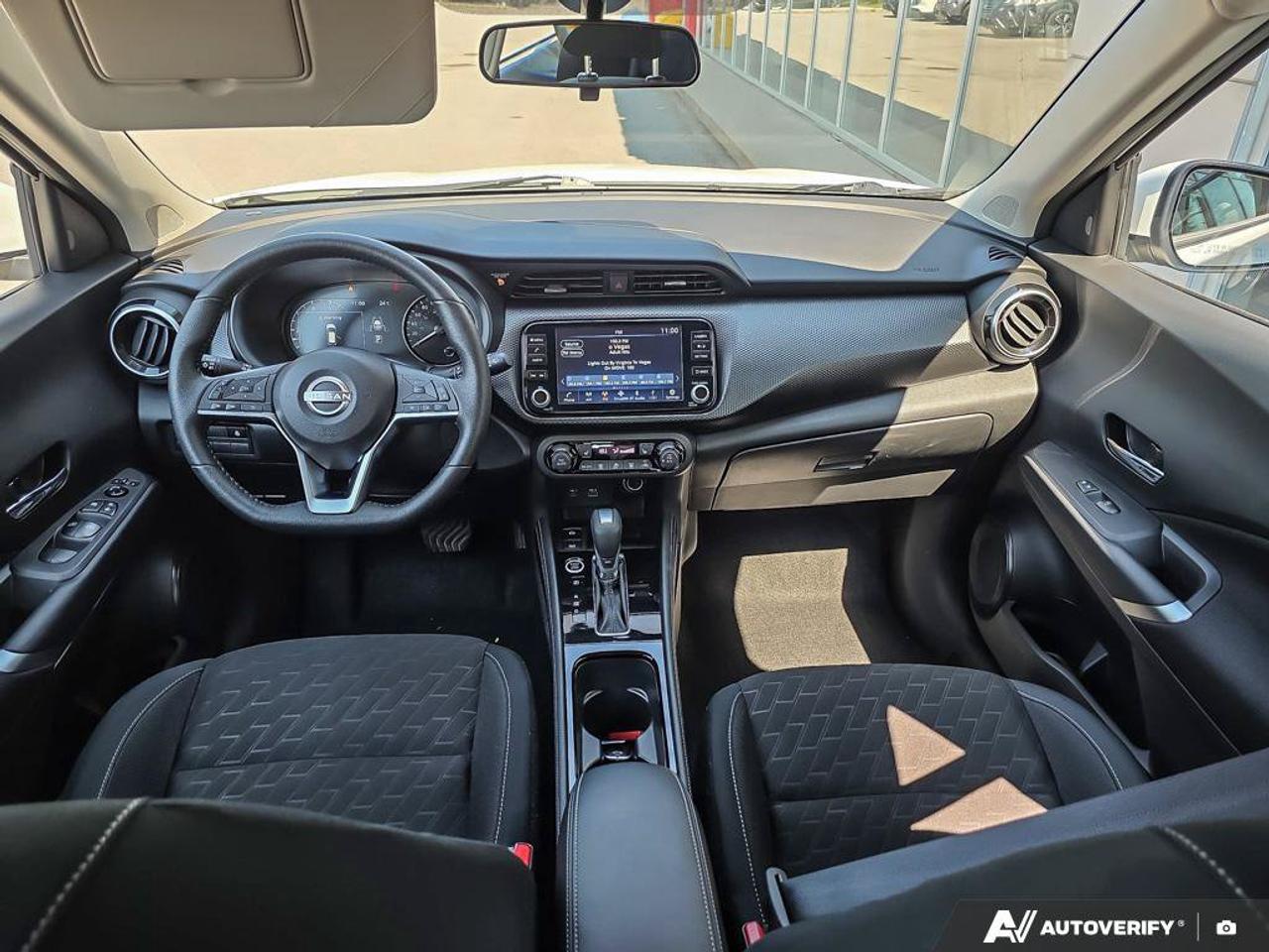 2024 Nissan Kicks SV | Apple Car Play | Android Auto | Heated Seats | Photo