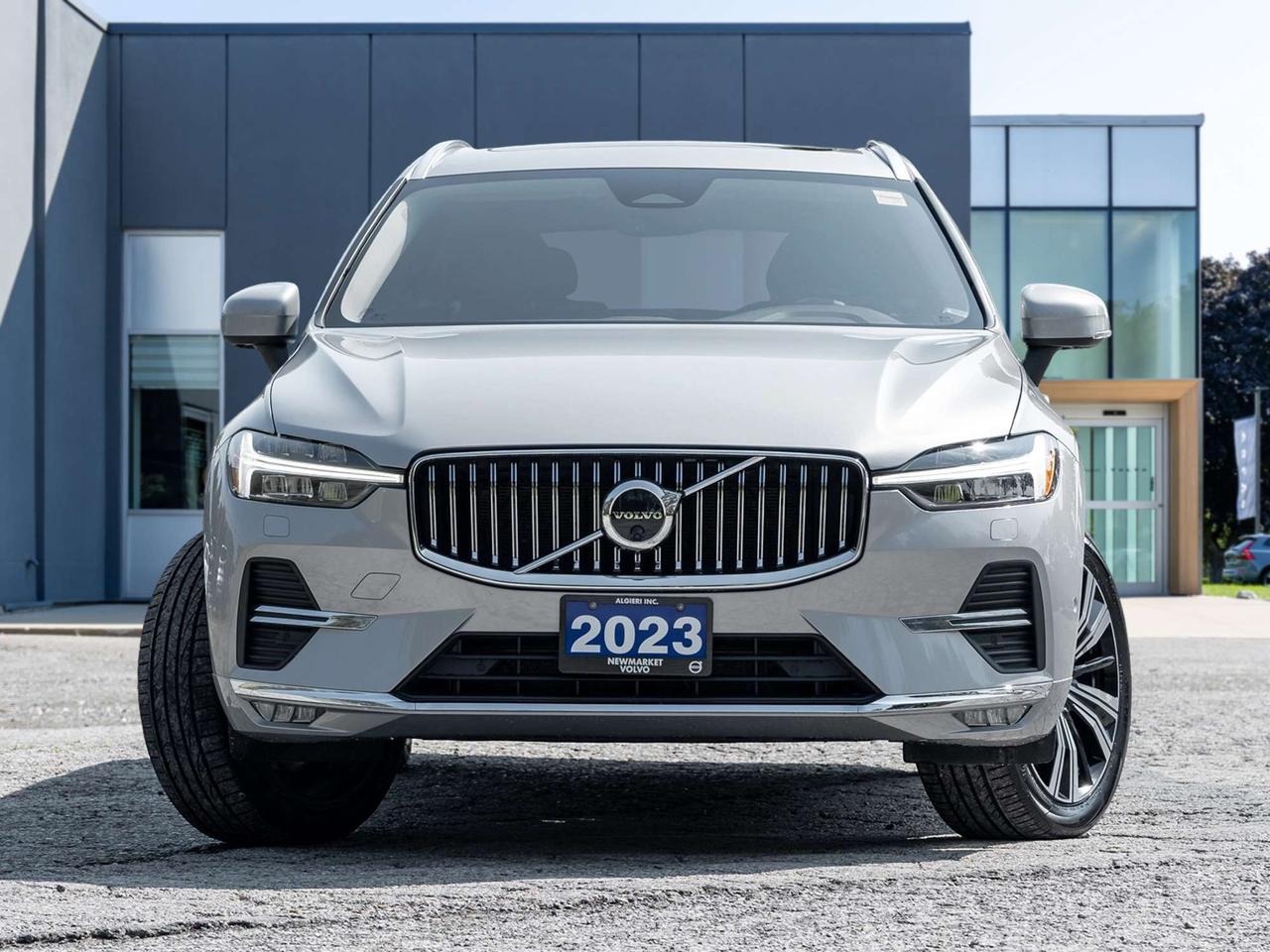 2023 Volvo XC60 PLUS^Off Lease^One Owner^New Tires^20"Wheel Sets Photo5