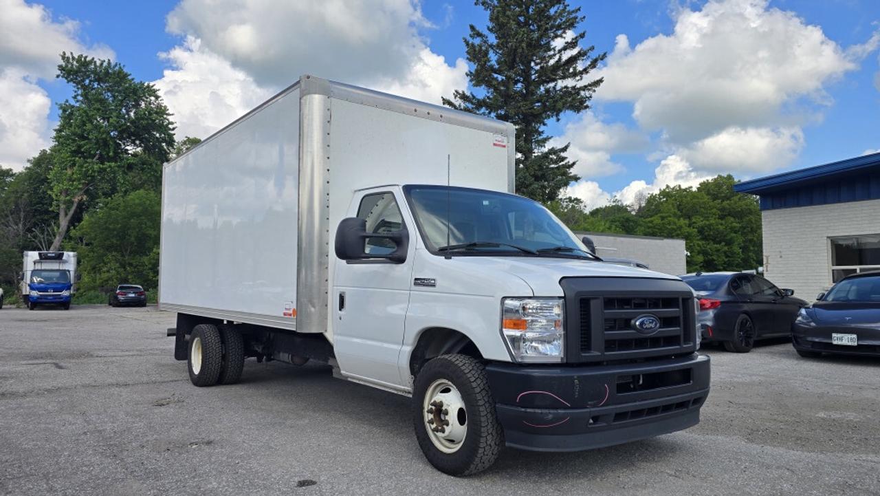 2023 Ford E-Series Cutaway 16Ft Box - 7.3L V8 Gas - Ramp - Camera/Cruise Photo