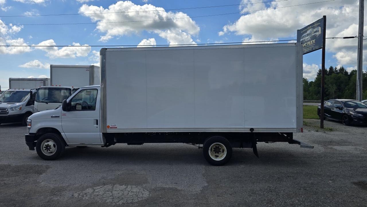 2023 Ford E-Series Cutaway 16Ft Box - 7.3L V8 Gas - Ramp - Camera/Cruise Photo