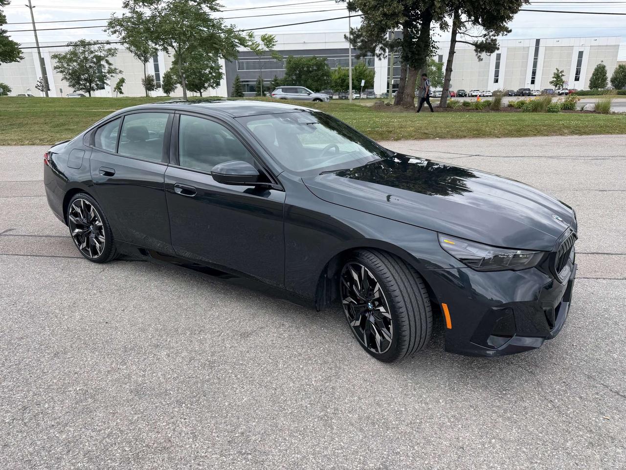 2026 BMW 5 Series 540 xDrive M Sport 1 Owner Clean Carfax Photo