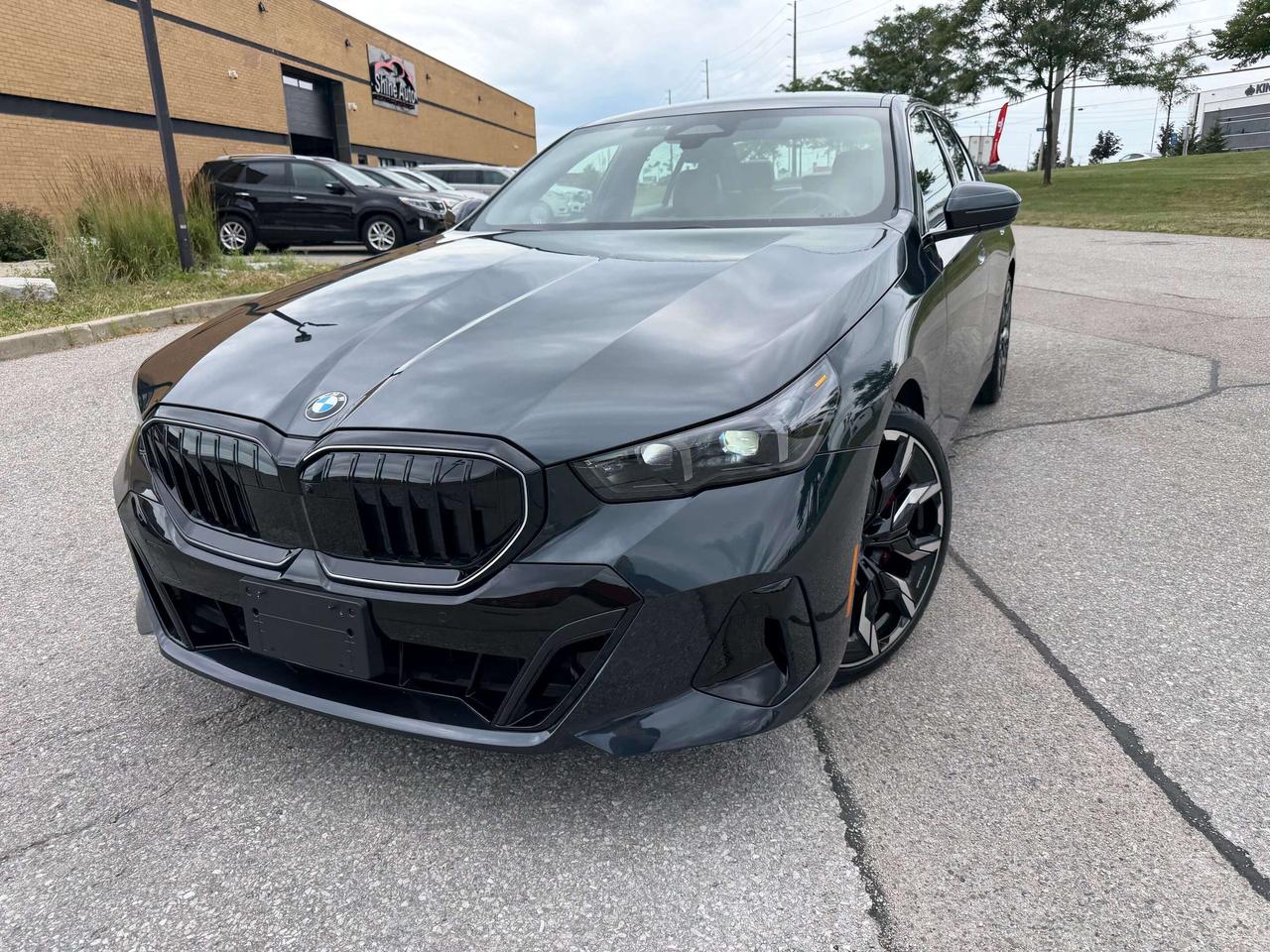 2026 BMW 5 Series 540 xDrive M Sport 1 Owner Clean Carfax Photo