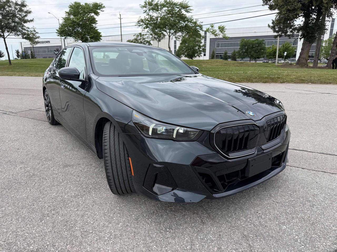 2026 BMW 5 Series 540 xDrive M Sport 1 Owner Clean Carfax Photo