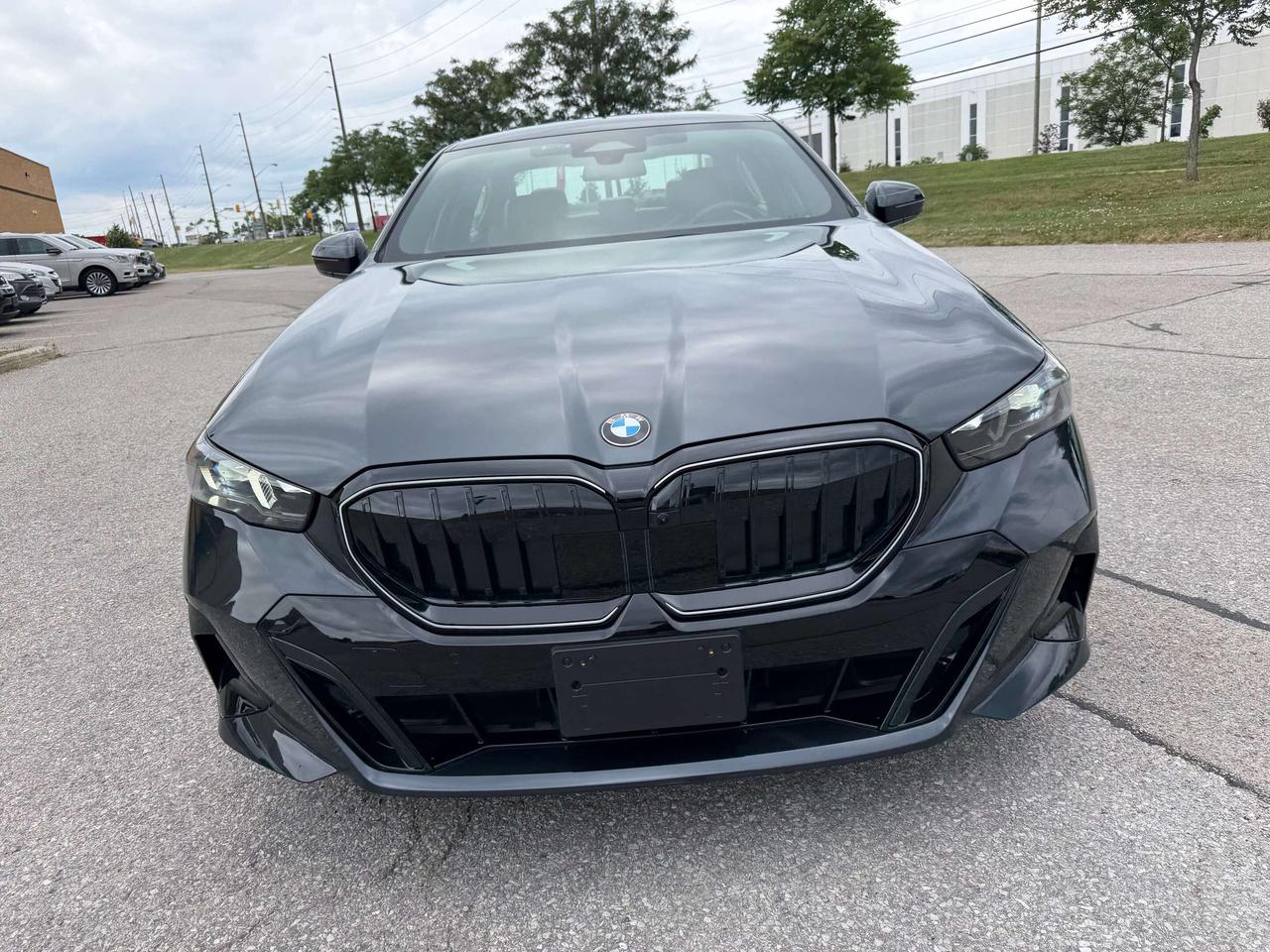 2026 BMW 5 Series 540 xDrive M Sport 1 Owner Clean Carfax Photo