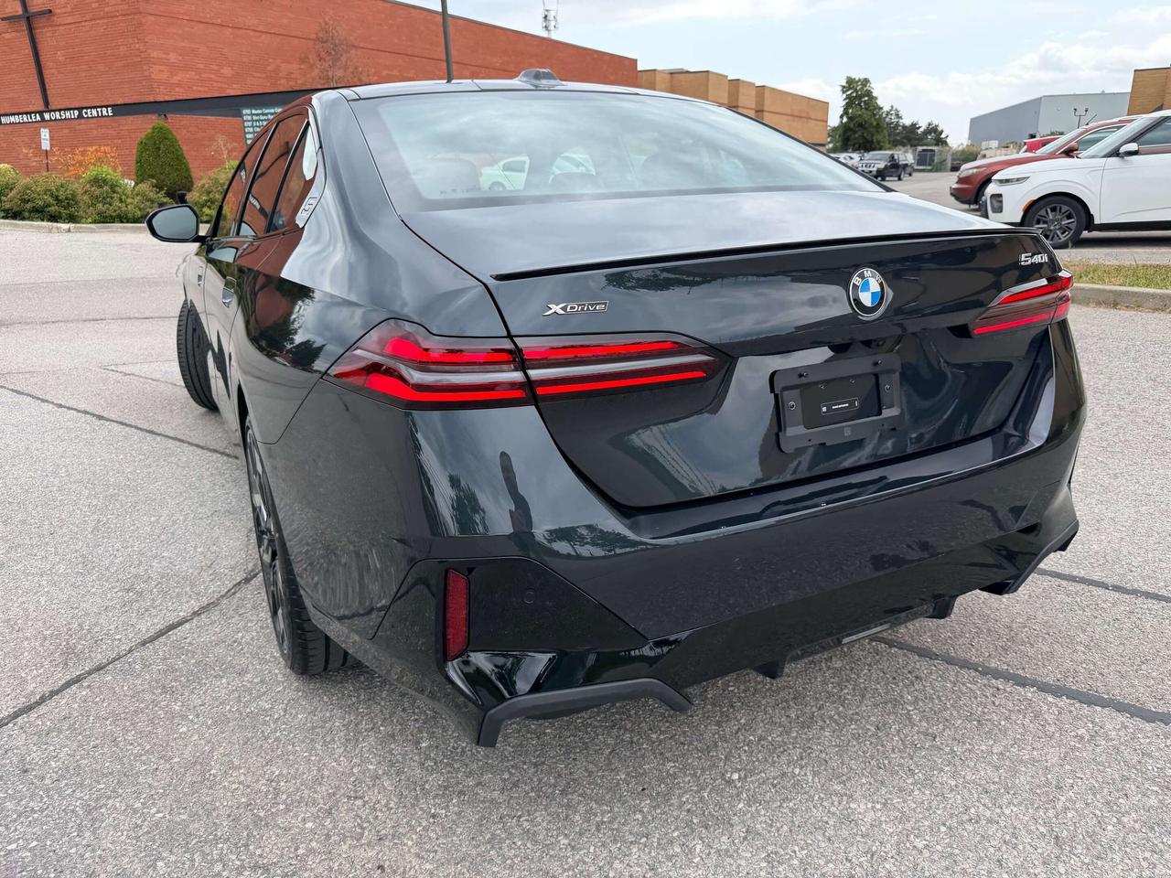 2026 BMW 5 Series 540 xDrive M Sport 1 Owner Clean Carfax Photo