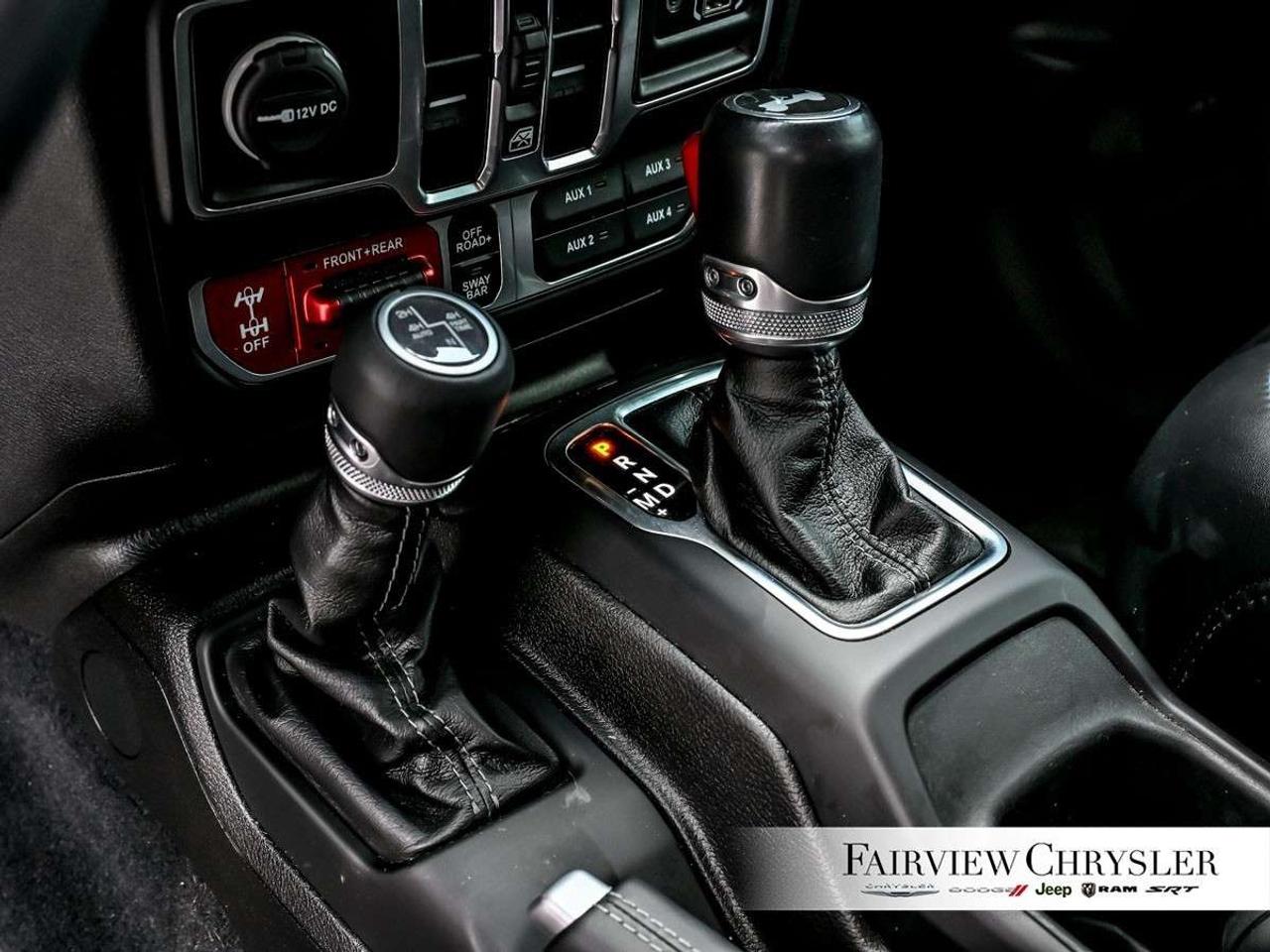 2024 Jeep Wrangler Rubicon X 4 Door 4x4 RUBICON X   SKY TOP   LEATHER   NAV   CARPLAY   HEATED SEATSS   BLIND SPOT Photo
