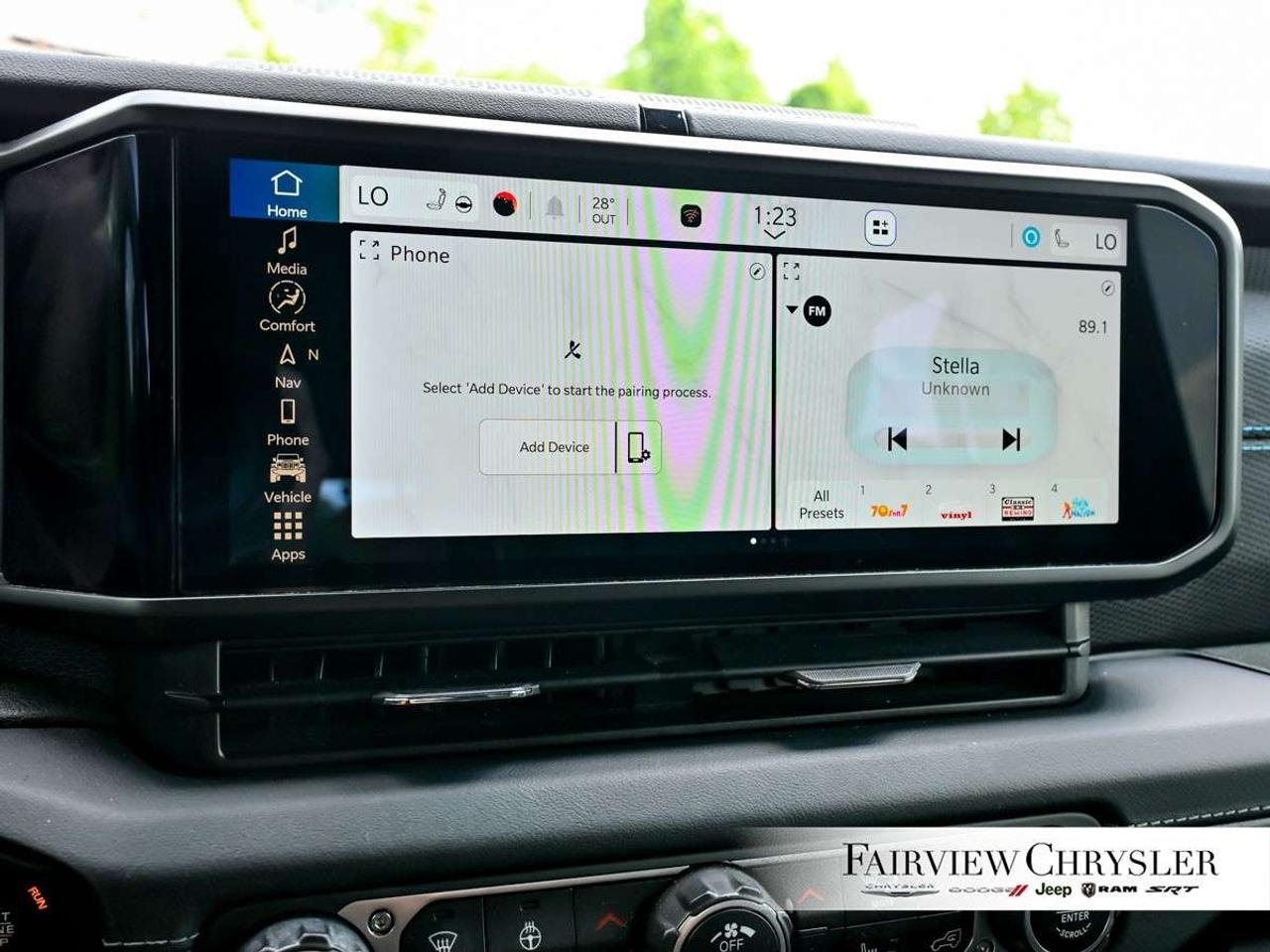 2024 Jeep Wrangler Rubicon X 4 Door 4x4 RUBICON X   SKY TOP   LEATHER   NAV   CARPLAY   HEATED SEATSS   BLIND SPOT Photo