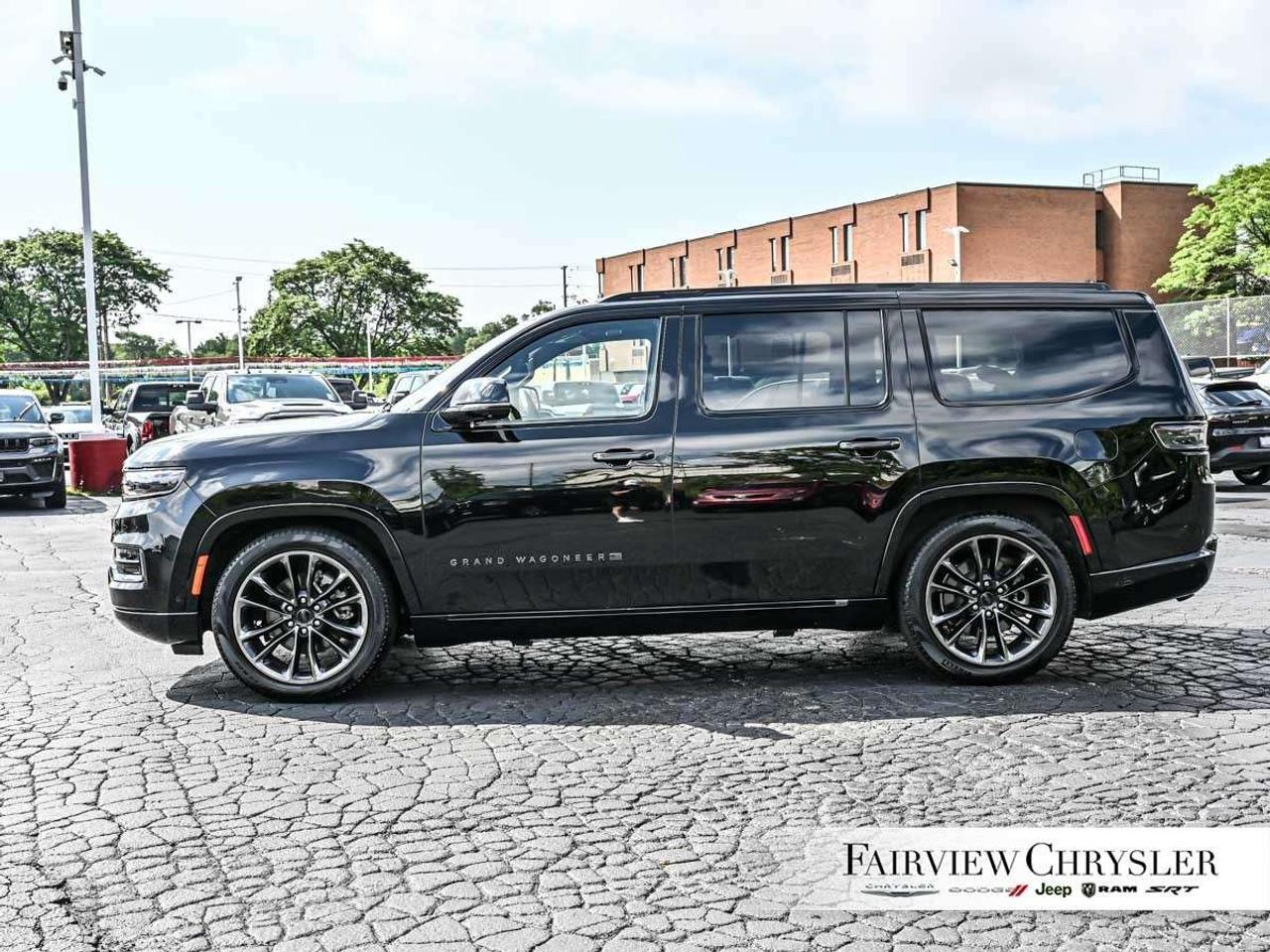 2025 Jeep Grand Wagoneer Series II Obsidian 4x4 OBSIDIAN   PANO ROOF   360 CAMERA   NIGHT VISION   BLIND SPOT   POWER BOARDS   NIGHT VISION   CARP Photo