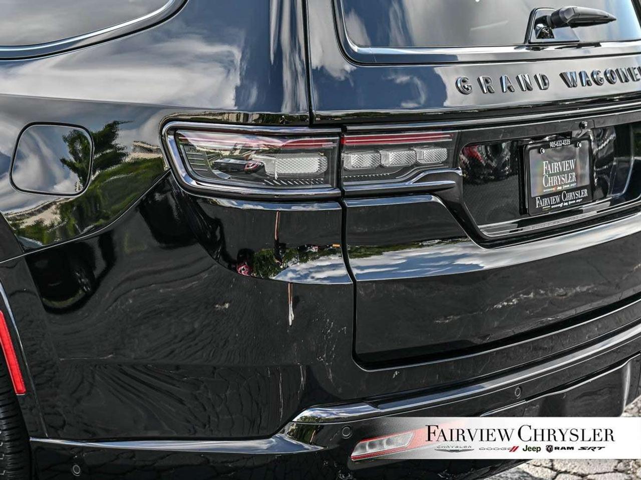 2025 Jeep Grand Wagoneer Series II Obsidian 4x4 OBSIDIAN   PANO ROOF   360 CAMERA   NIGHT VISION   BLIND SPOT   POWER BOARDS   NIGHT VISION   CARP Photo