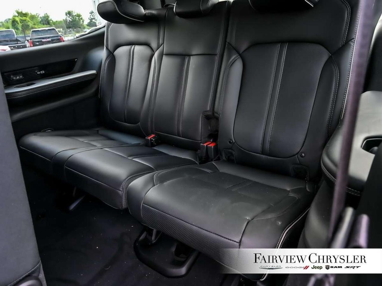 2025 Jeep Grand Wagoneer Series II Obsidian 4x4 OBSIDIAN   PANO ROOF   360 CAMERA   NIGHT VISION   BLIND SPOT   POWER BOARDS   NIGHT VISION   CARP Photo