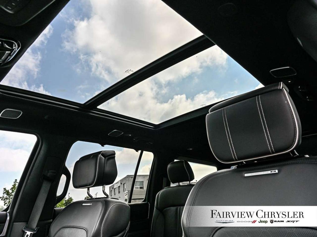 2025 Jeep Grand Wagoneer Series II Obsidian 4x4 OBSIDIAN   PANO ROOF   360 CAMERA   NIGHT VISION   BLIND SPOT   POWER BOARDS   NIGHT VISION   CARP Photo