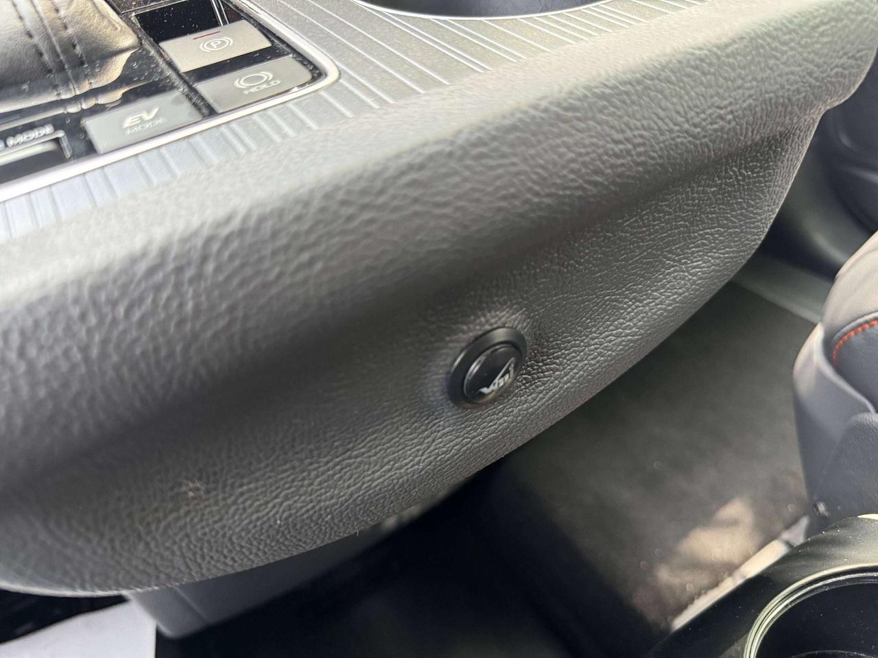 2021 Toyota Sienna XSE AWD   WheelChair Accessible! Photo