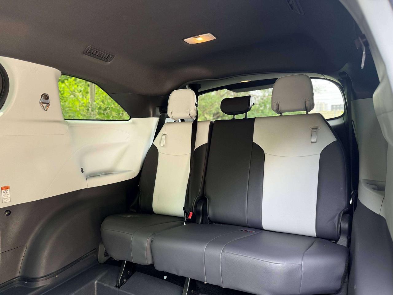 2021 Toyota Sienna XSE AWD   WheelChair Accessible! Photo