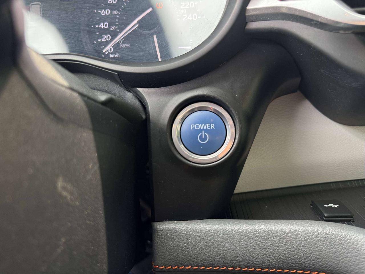2021 Toyota Sienna XSE AWD   WheelChair Accessible! Photo