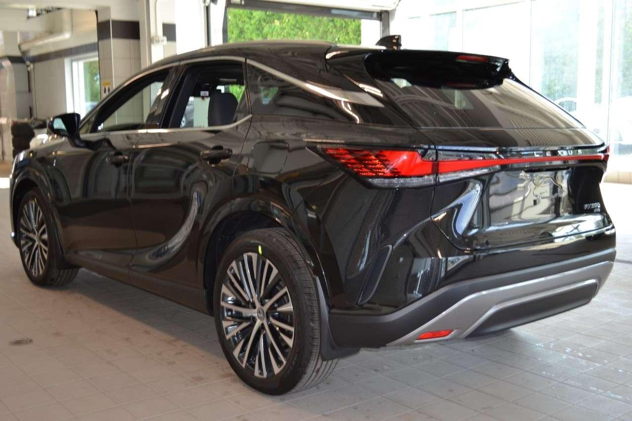 2026 Lexus RX 350 Ultra Luxury Photo5