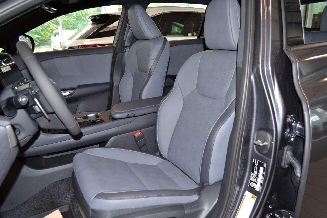 2026 Lexus Others LUXURY Photo