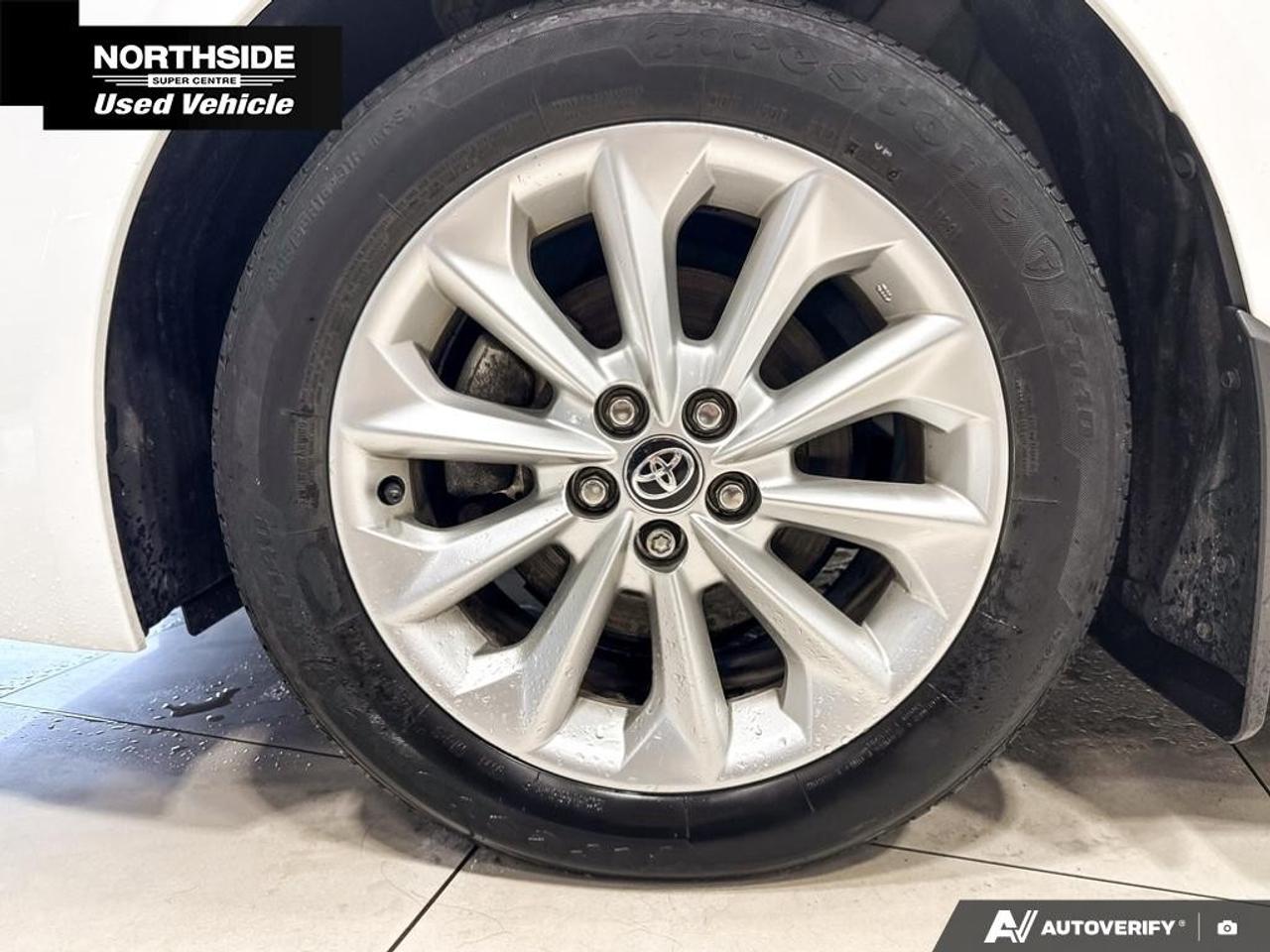 2021 Toyota Corolla SE CVT Photo