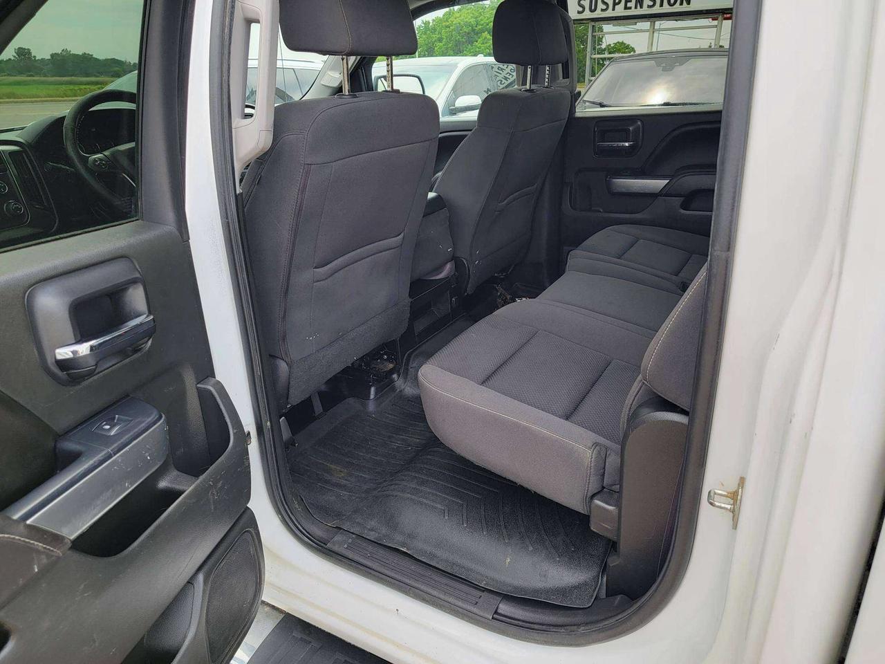 2017 Chevrolet Silverado 1500 LT Photo