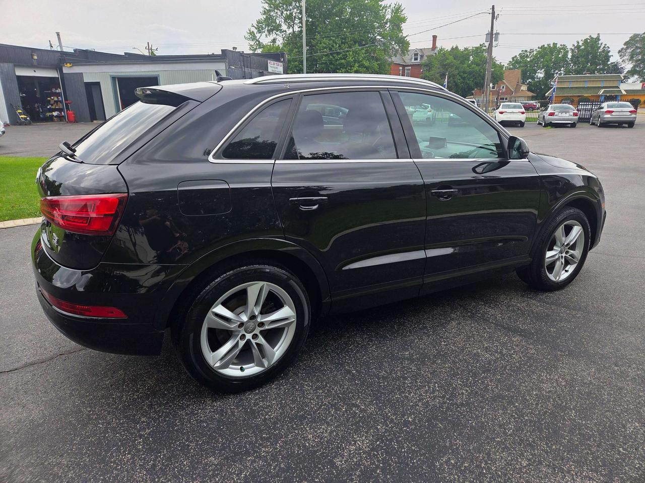 2016 Audi Q3 Progressiv Photo