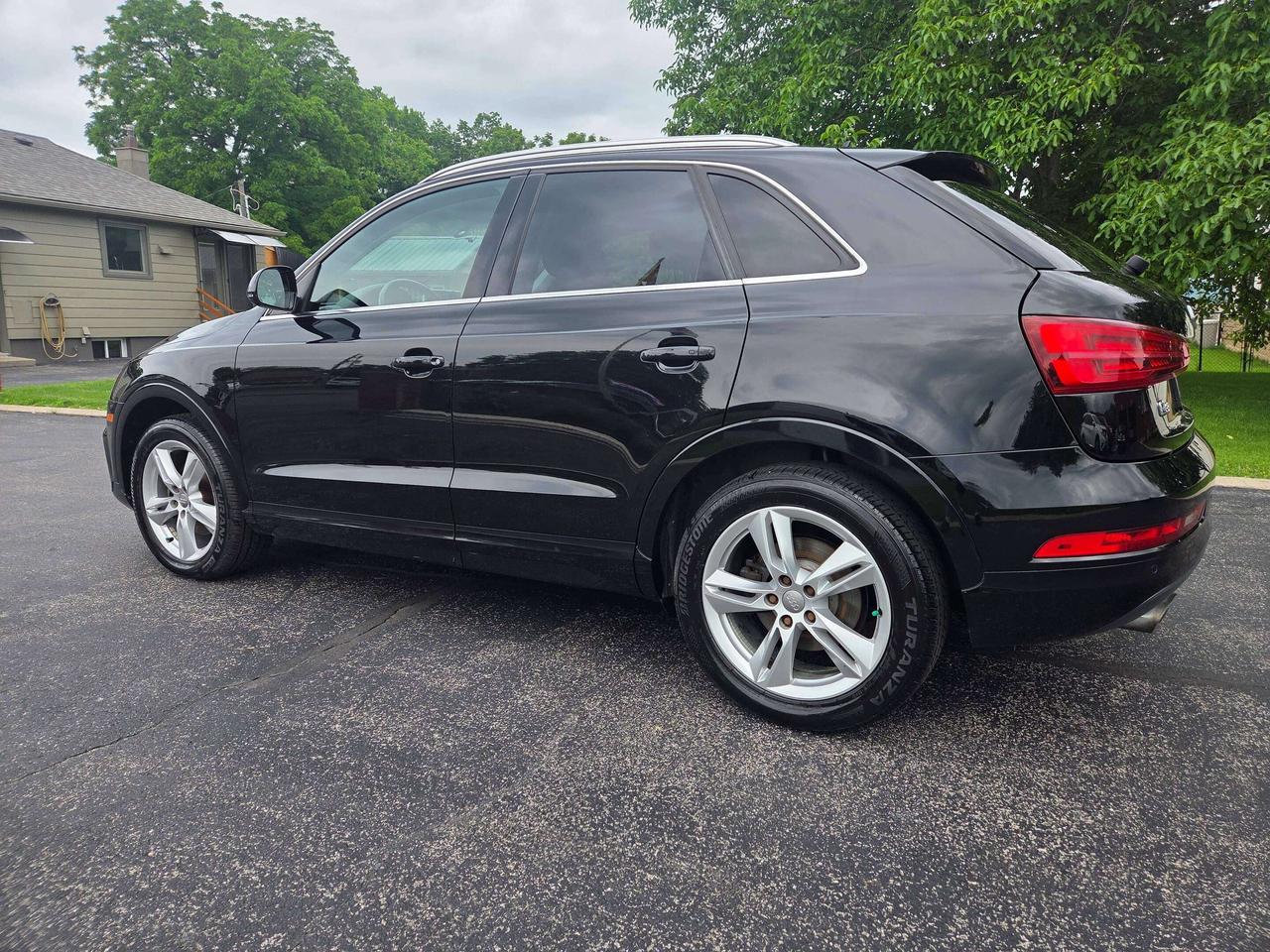 2016 Audi Q3 Progressiv Photo