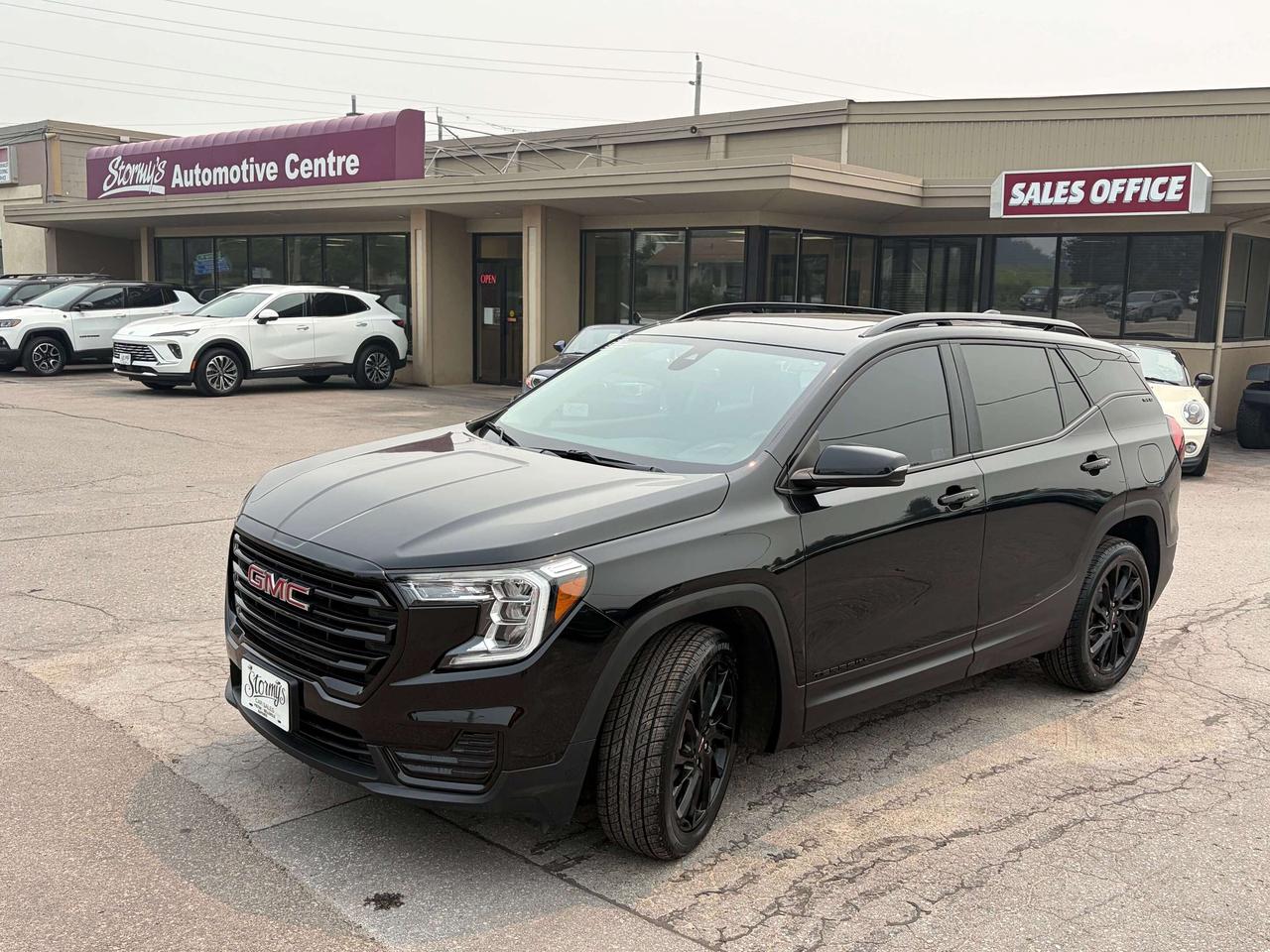 2024 GMC Terrain SLE/HEATED SEATS/PWR ROOF/REMOTE START/CALL PICTON Photo