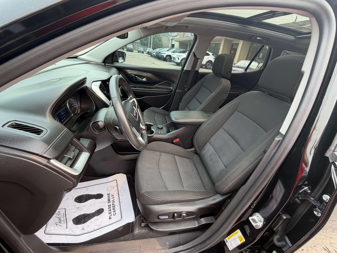 2024 GMC Terrain SLE/HEATED SEATS/PWR ROOF/REMOTE START/CALL PICTON Photo
