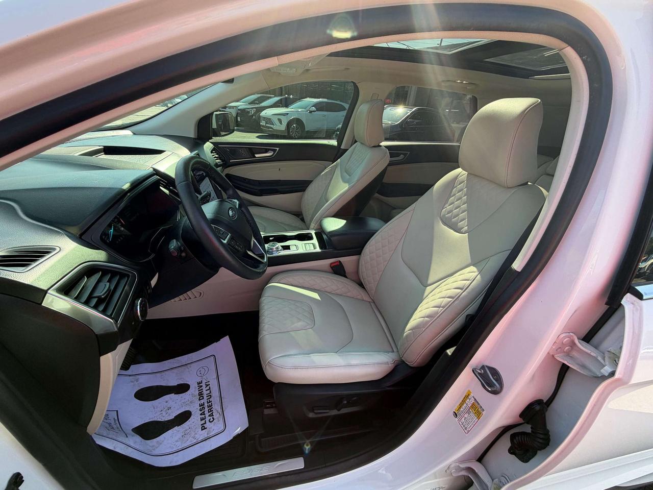 2023 Ford Edge TITANIUM/LOADED!!/CALL PICTON 613-476-2188 Photo
